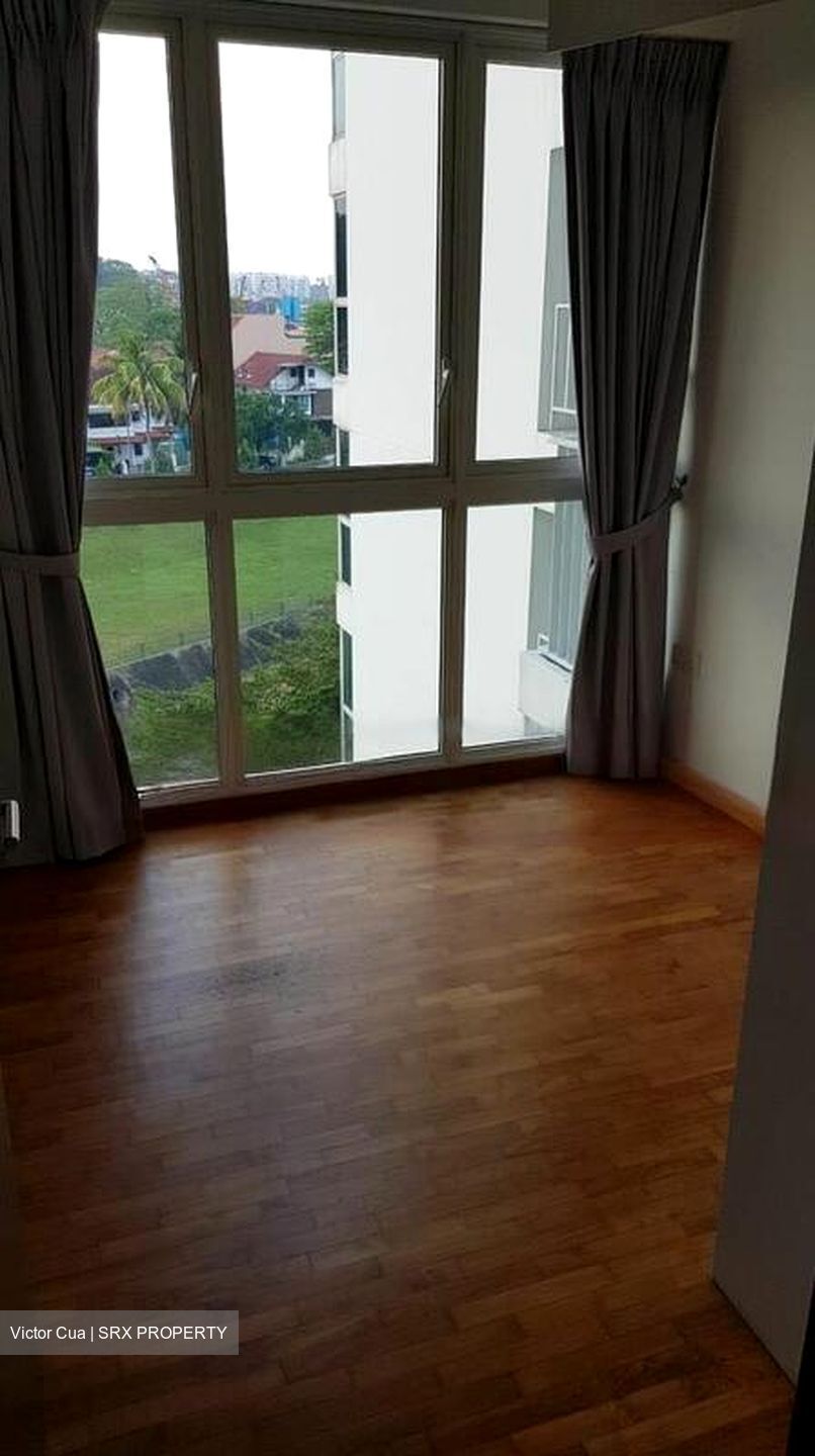 1 Canberra (D27), Condominium #561852711
